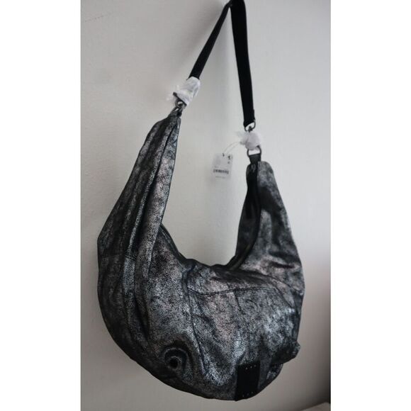 We The Free x Free People OB1676413 Black Metallic Sparta Sling Bag - Picture 13 of 16